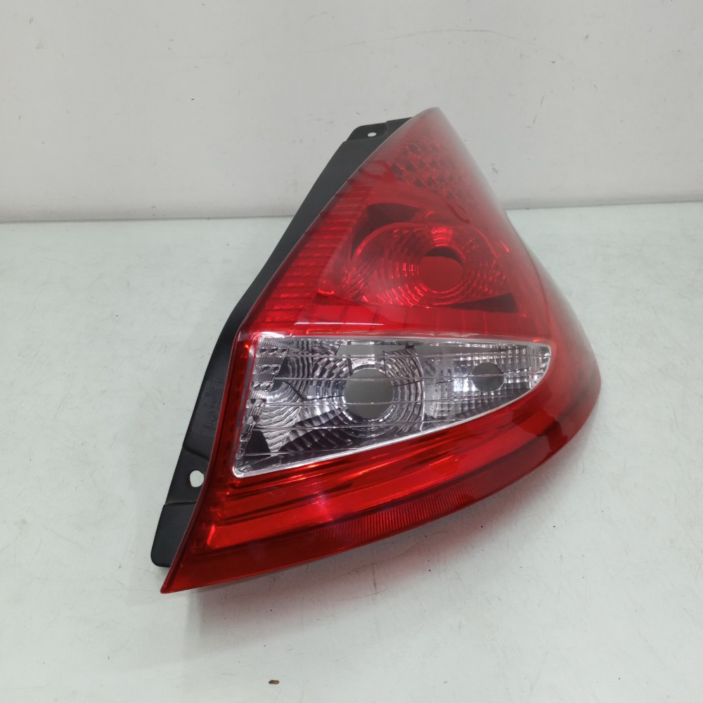 Lanterna New Fiesta Hatch Lado Direito 2010/2012 Recuperada 2