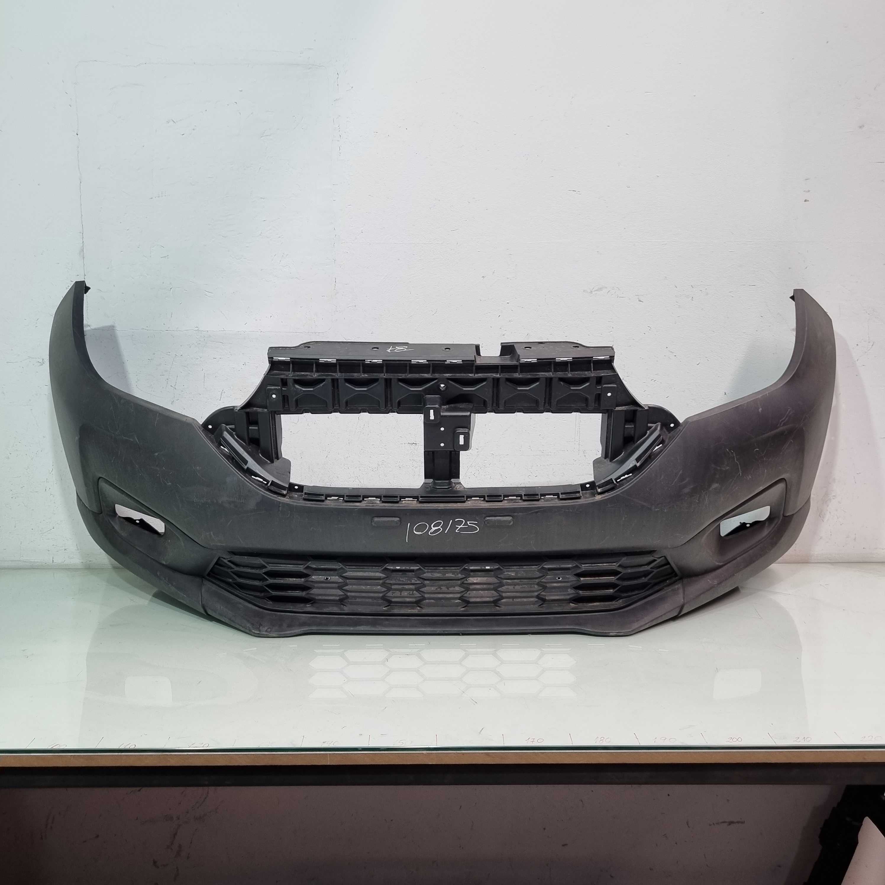 Para-choque Dianteiro Fiat Strada Modelos 2020/2024 Preto 1