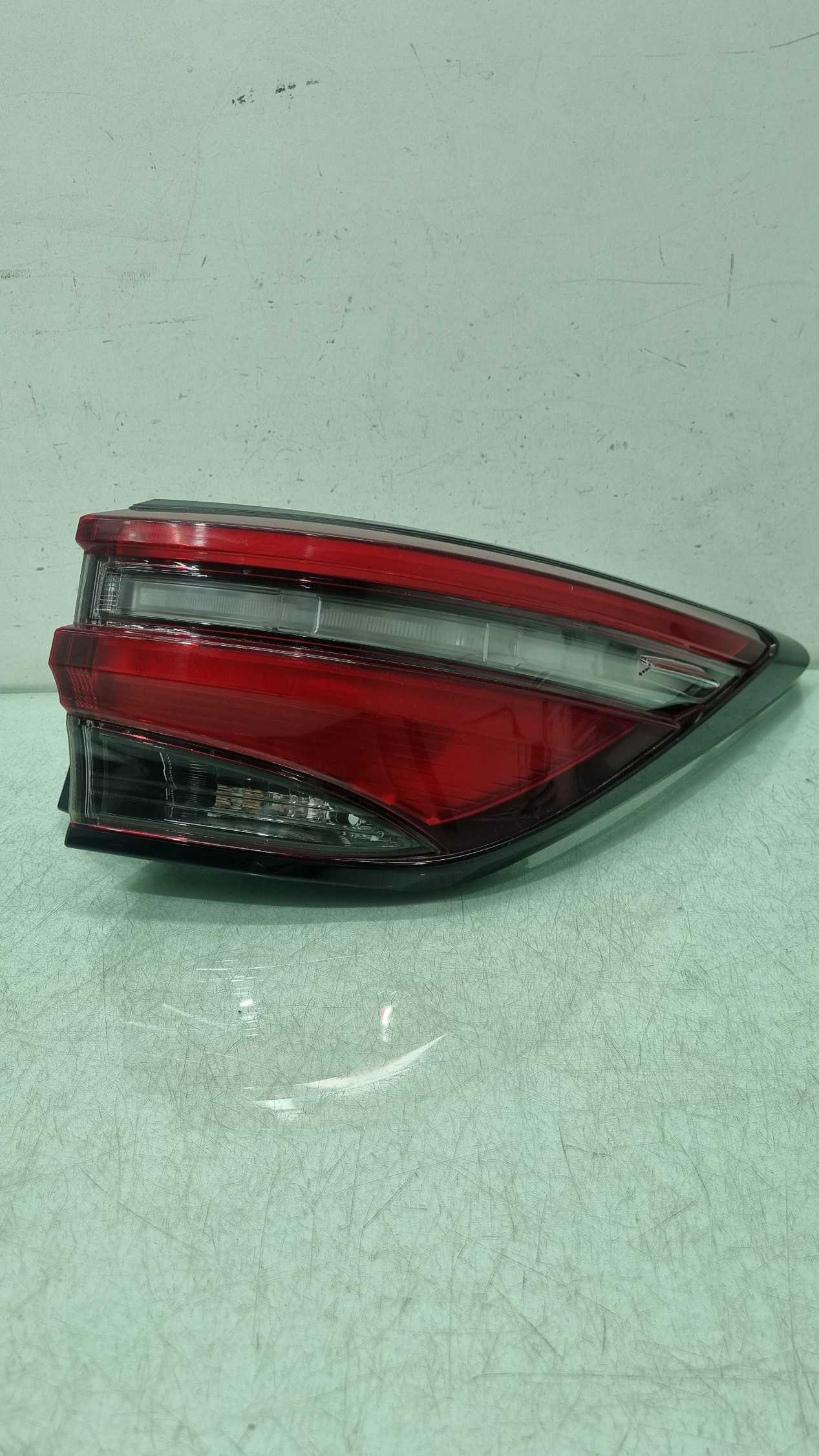 Lanterna Lado Direto Toyota Hilux Sw4 Modelo 2022/2025 Direito/passageiro Branca