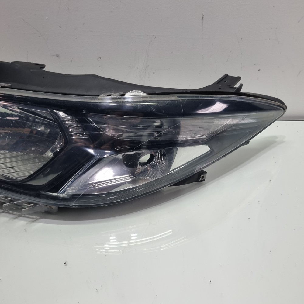 Farol Do Lado Esquerdo Chevrolet Onix Modelos 2015/2018 Esquerdo/motorista 3