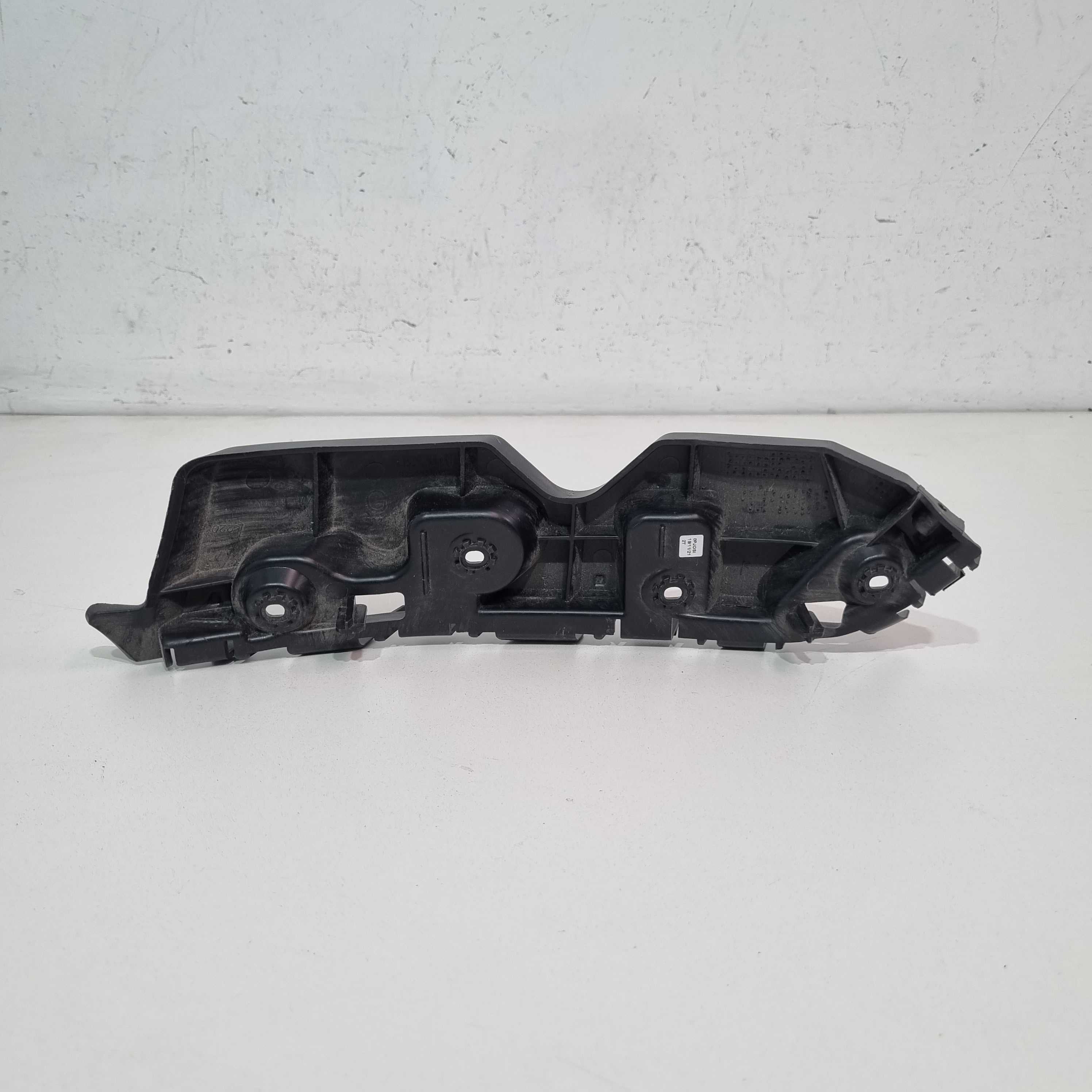 Guia Parachoque Dianteiro Esquerdo Renault Duster 2013/2019 4