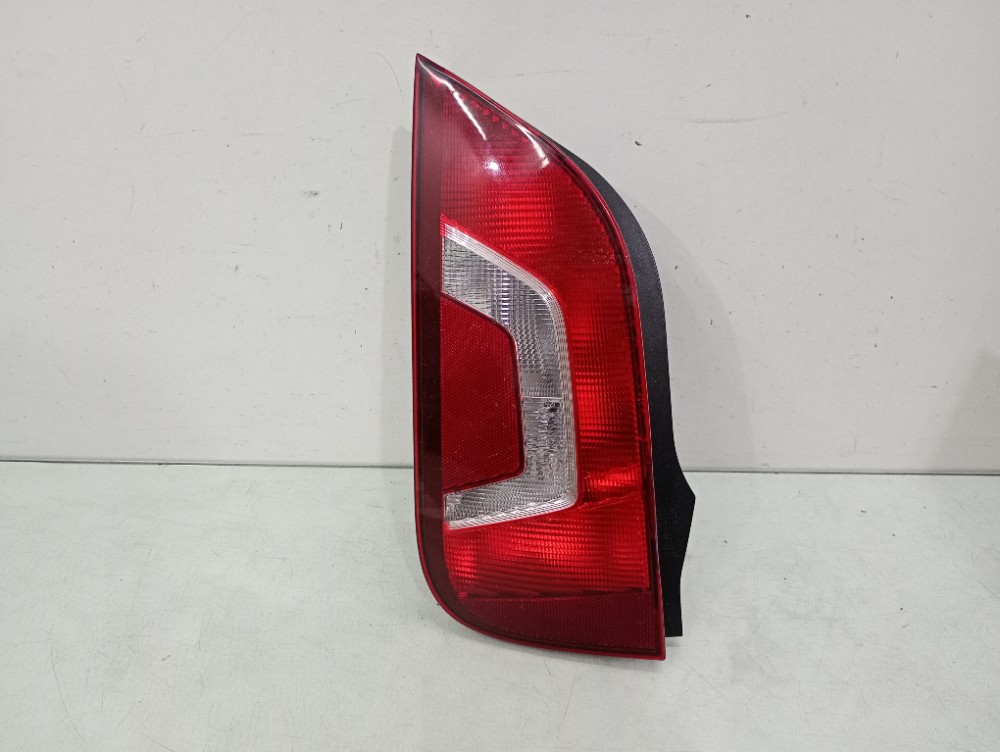 Lanterna Esquerda Vw Up 2012/2020 2