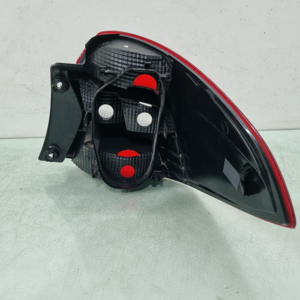 Lanterna Esquerda Ford KA sedan 2018/2022 Recuperada 4