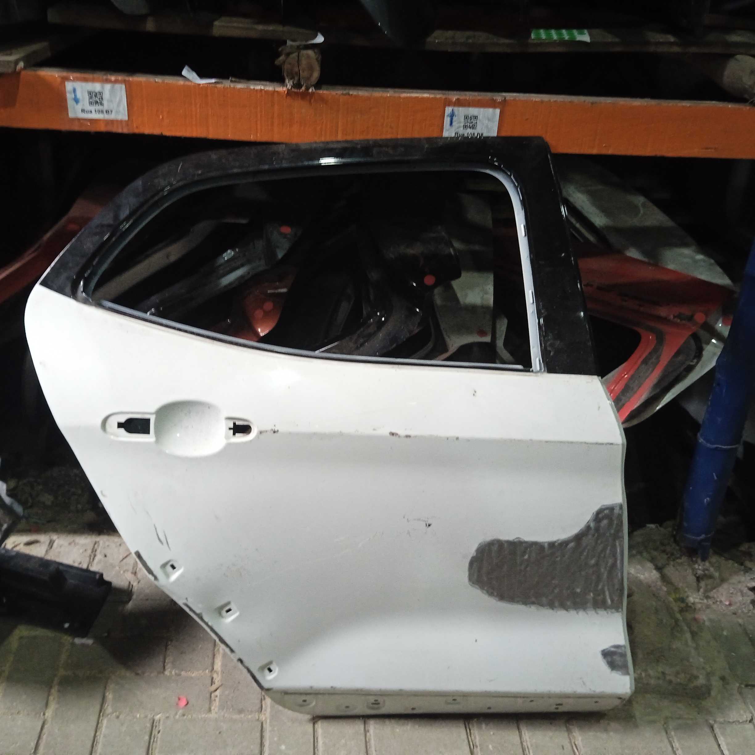 Porta traseira lado direito pulse 2021 a 2024 1