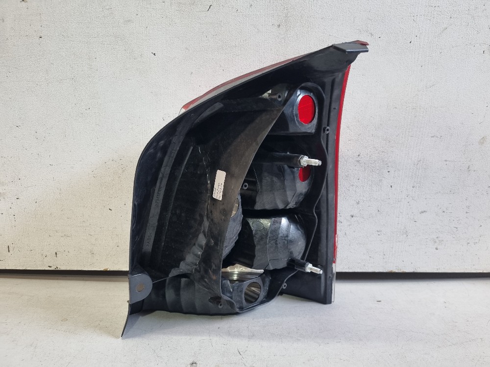 Lanterna Esquerda Fiat Palio 2005/2010 Importada Recuperada. 5