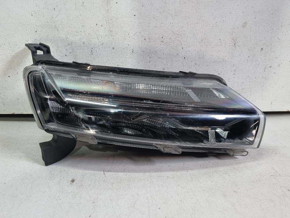Farol Direito Superior Renault Kwid 2022/2025 Recondicionado 1