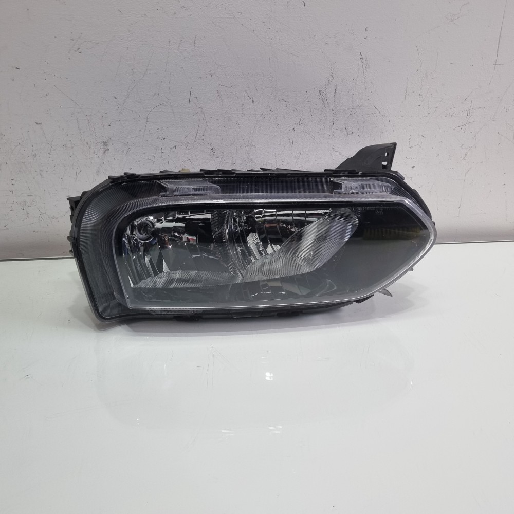 Farol Inferior Direito C/mascara Negra Kwid 2023/25 Original Direito/passageiro 4