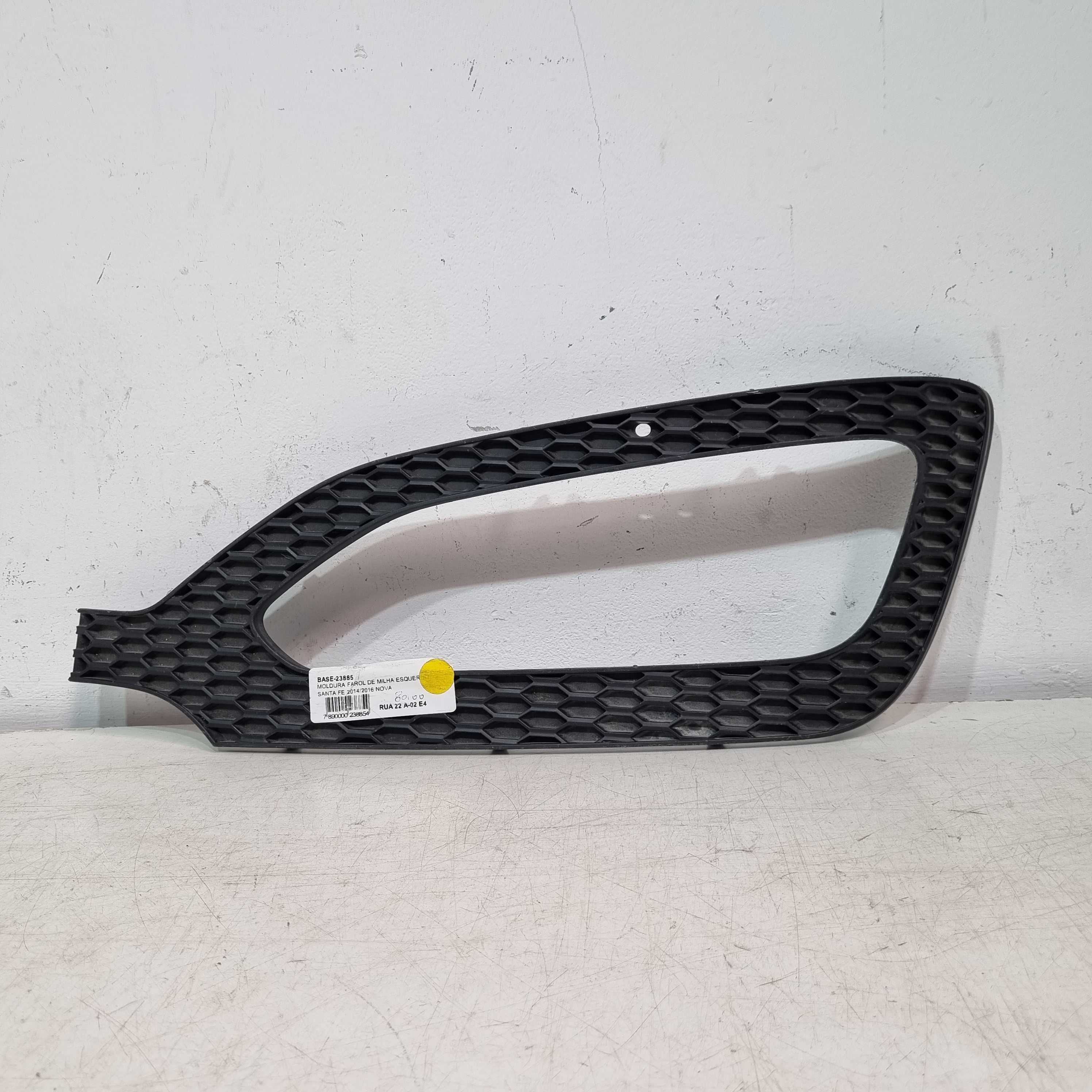 Moldura Farol De Milha Esquerdo Santa Fe Modelos 2014/2016