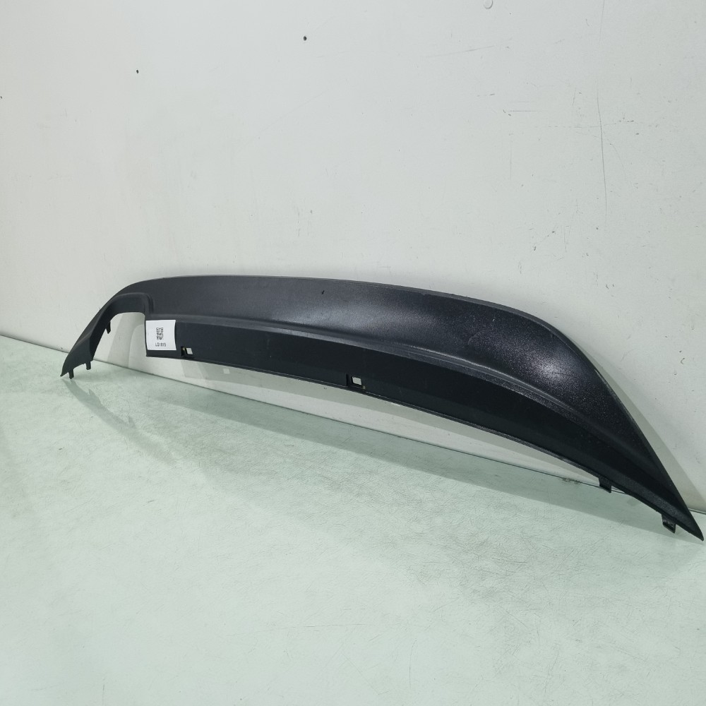Aplique Parachoque Traseiro Volkswagen Golf Tsi 2015/2018 2