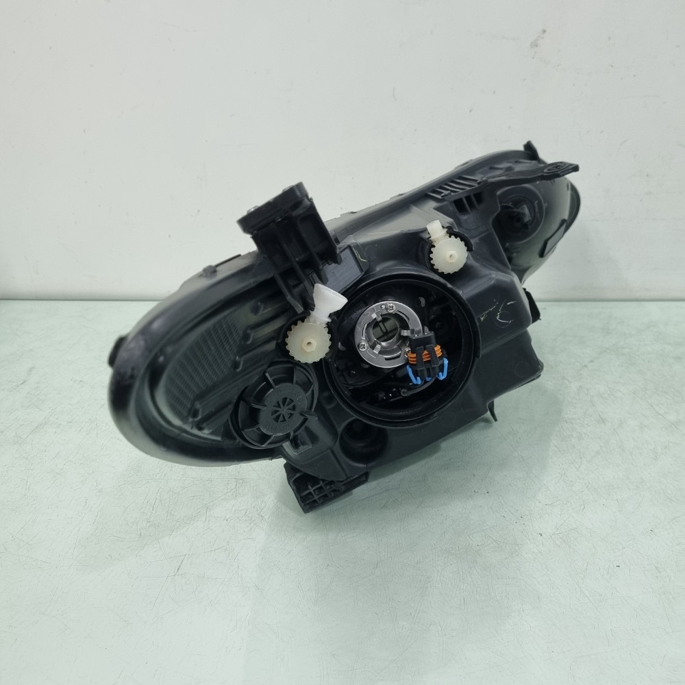 Farol Lado Esquerdo Com Led Chevrolet Cruze 2017 À 2022 Esquerdo/motorista 4