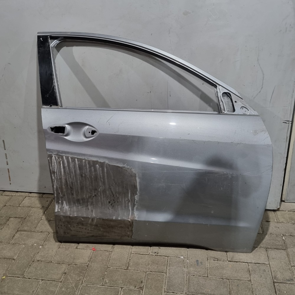 Porta Dianteira Do Lado Direito Honda Hr-v 2016/2021 Dianteira 1