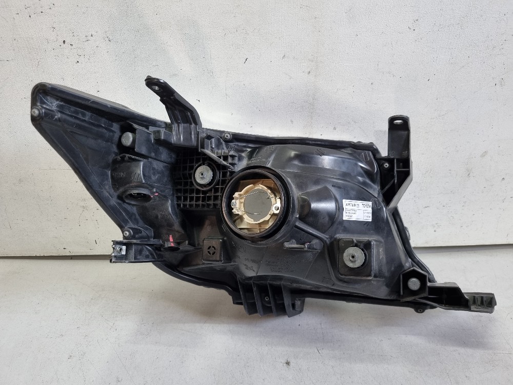 Farol Esquerdo Toyota Hilux 2013/2016 Recuperado 3