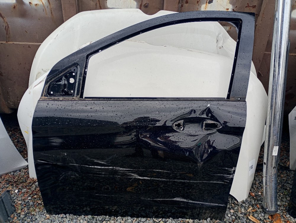 Porta dianteira esquerda Ford Ka 2014/2021 2