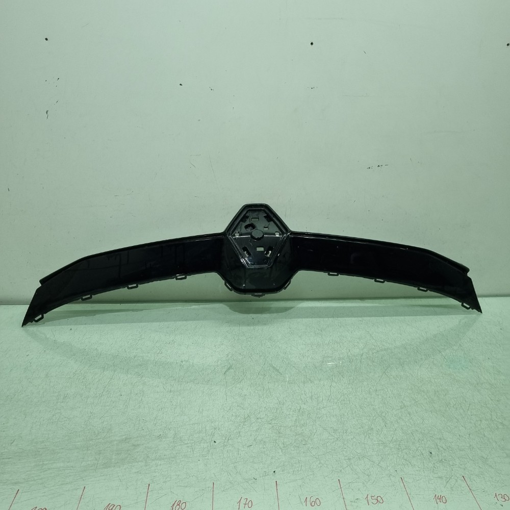 Moldura Da Grade Renault Master Modelos 2020/2024