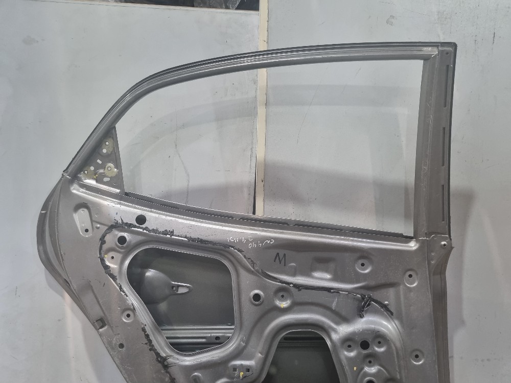 Porta traseira esquerda HB20X Hatch 2020/2024 recuperada 6