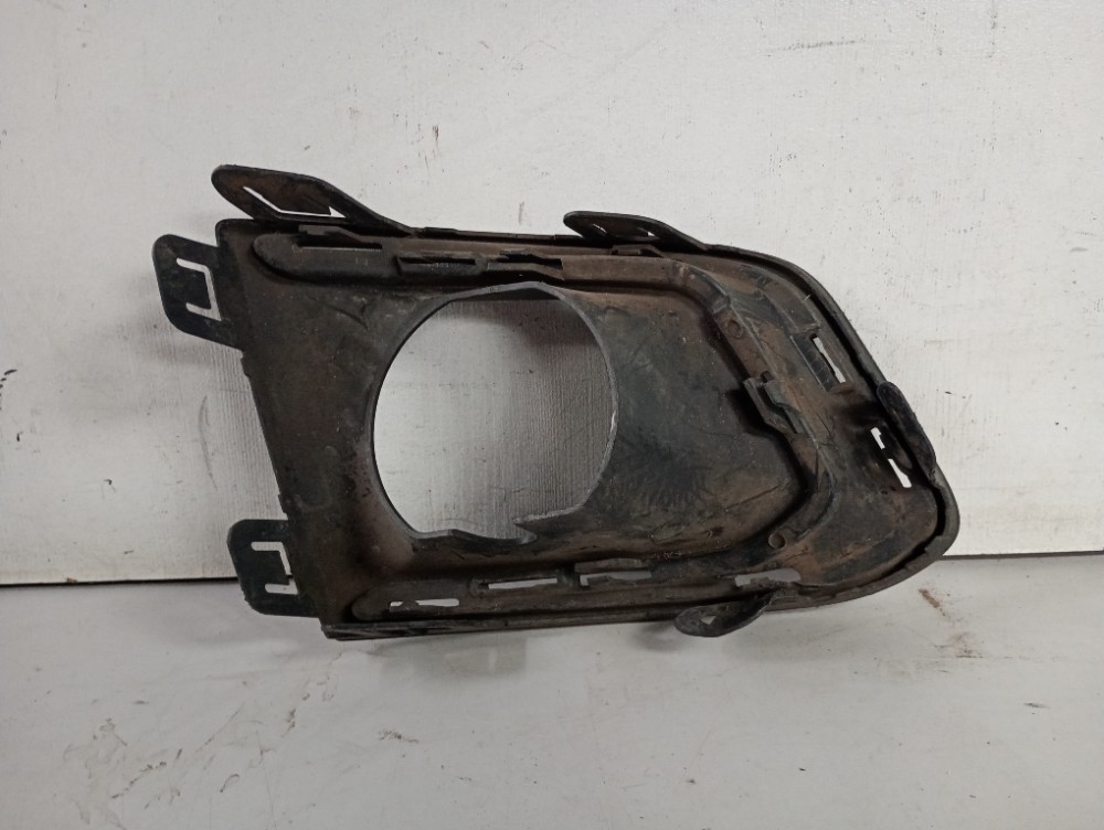 Moldura Esquerda Chevrolet Onix Active 2019/2022 Original 3