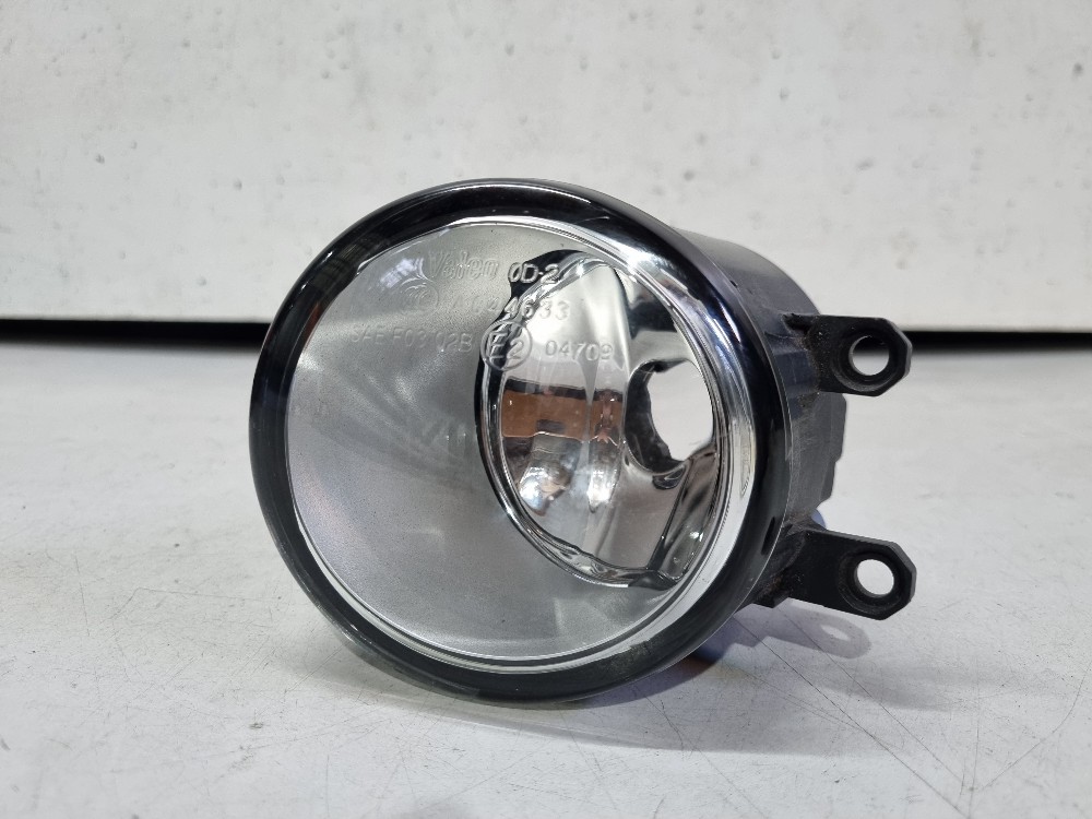 Farol De Milha Esq. Para Toyota Corolla 2010/2013 Seminovo.