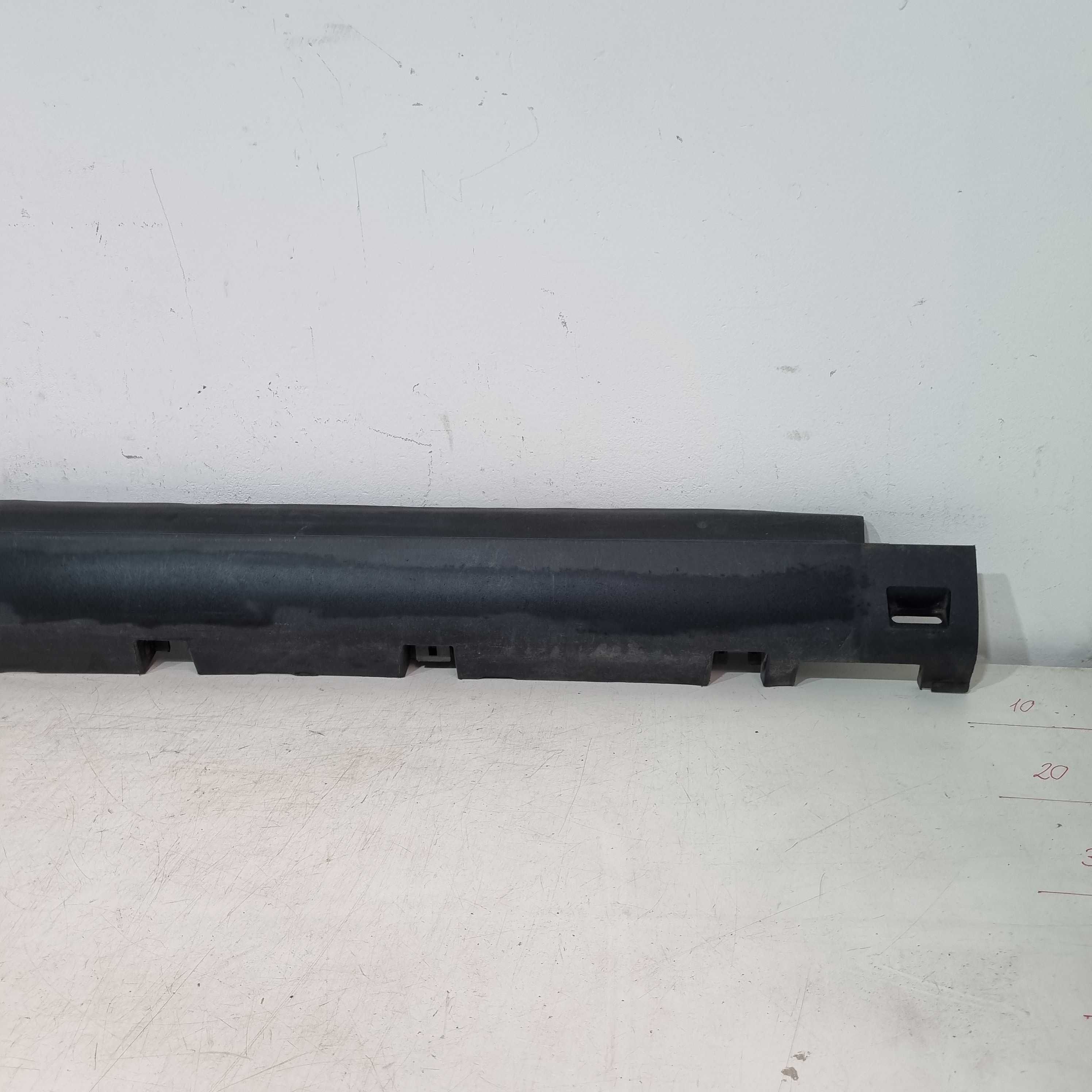 Spoiler Lateral Do Lado Direito Ford Edge Modelos 2011/2014 2