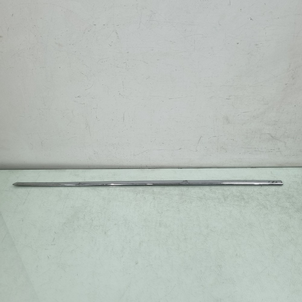 Friso Porta Dianteira Esquerda Volkswagen Fox 2010/2014 Rec 4