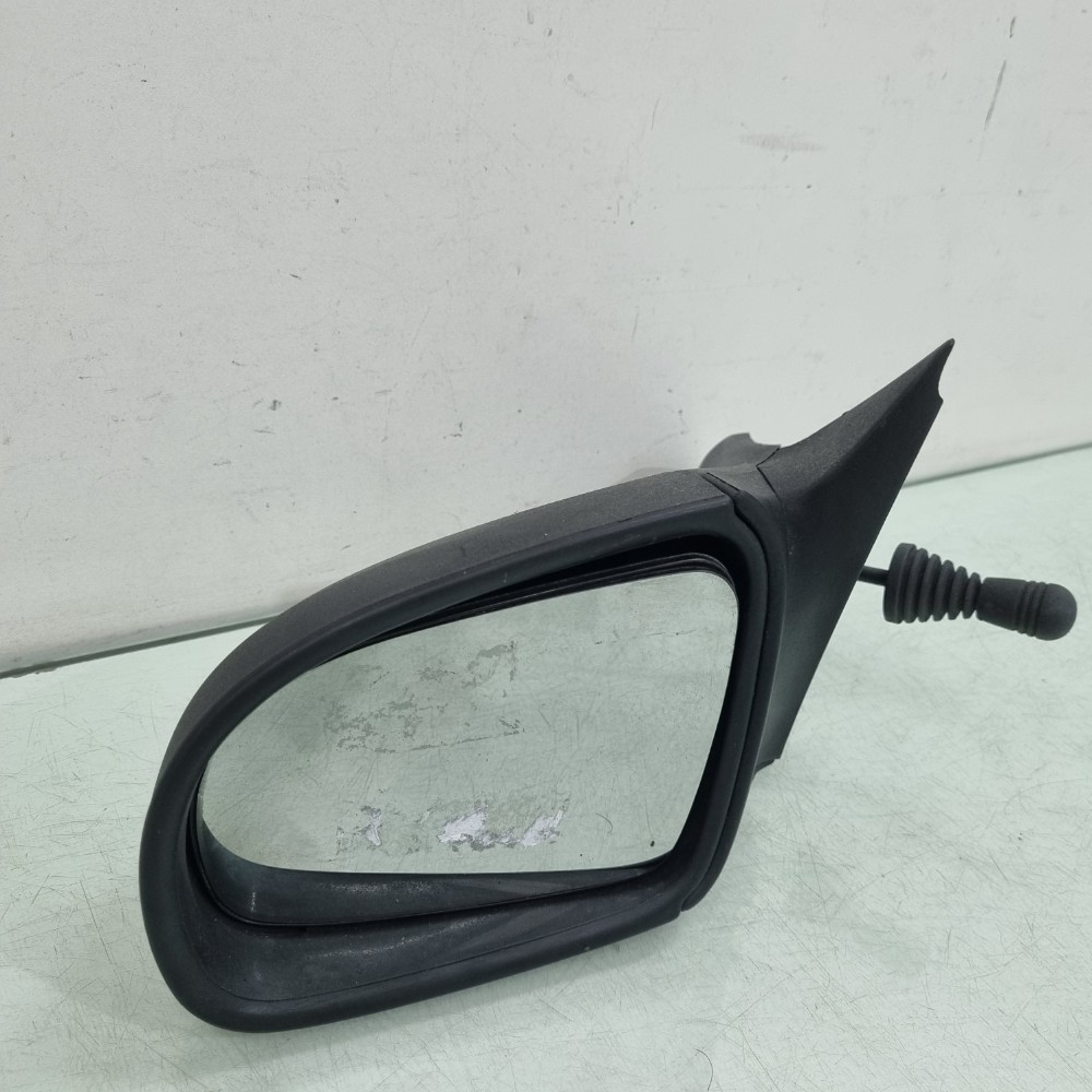Retrovisor Esq. Manual Chevrolet Corsa 1994/2016 Recuperada. 2