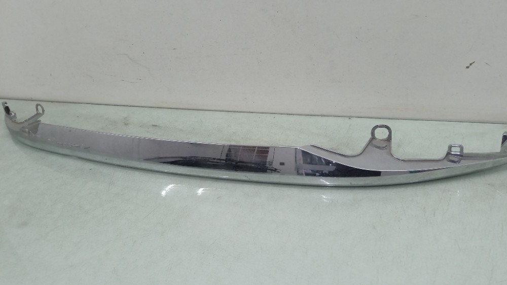 Friso Cromado  Tampa Traseira  Hilux Sw4 2020/2023 Seminovo. 2