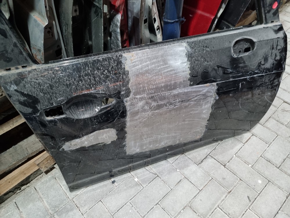 Nissan Versa Porta Dianteira Direita 2020/2025 Recuperado