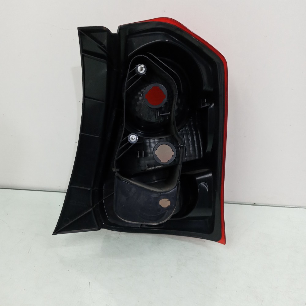 Lanterna Traseira Esquerda Toyota Etios Modelos 2013/2018 Esquerdo/motorista 4