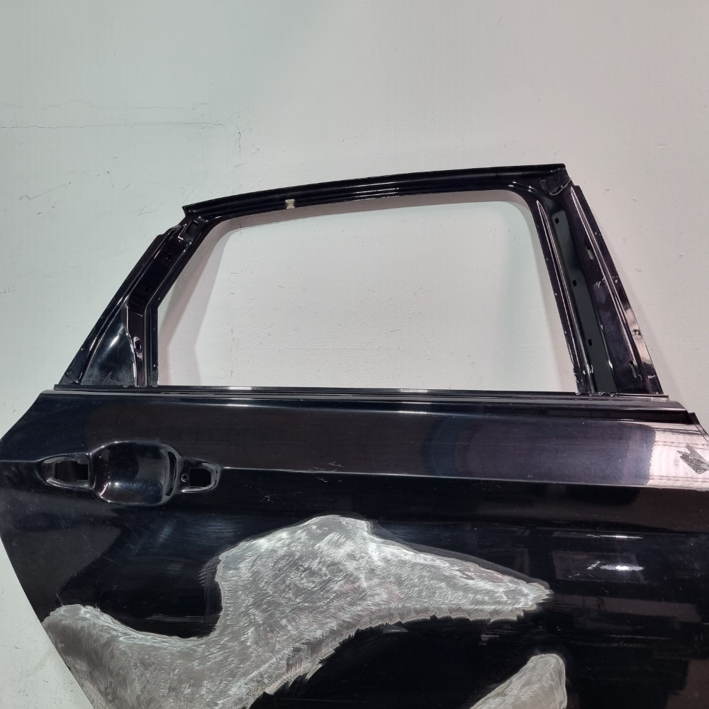 Porta Traseira Do Lado Direito Volkswagen Jetta 2018/2022 Traseira Esquerda Preto 2
