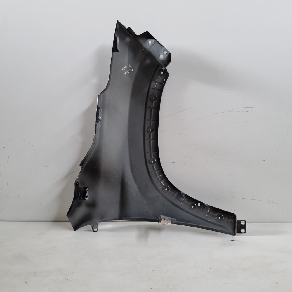 Paralama Dianteiro Esquerdo Fiat Toro Modelos 2016/2024 9