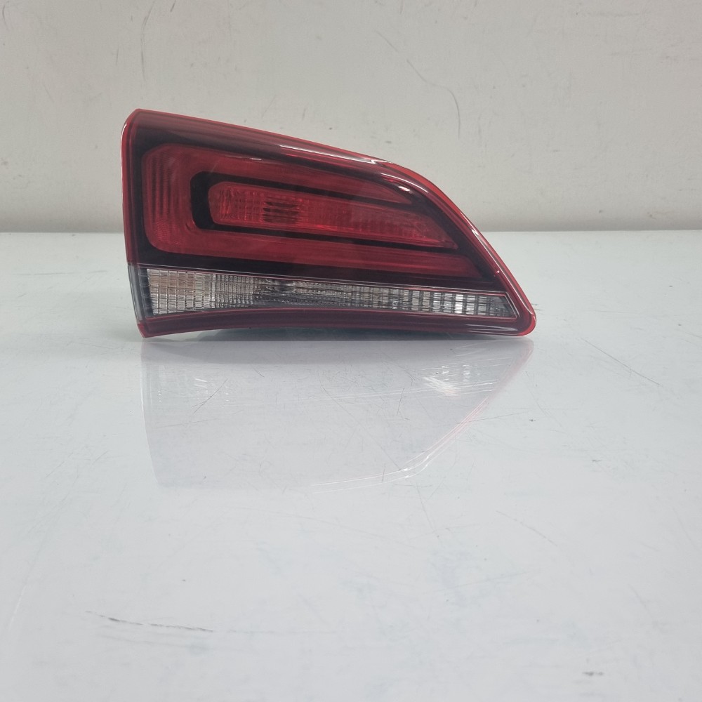 Lanterna Esquerda Da Tampa Hyundai Hb20/hatch 2016/2019 Esquerdo/motorista 1