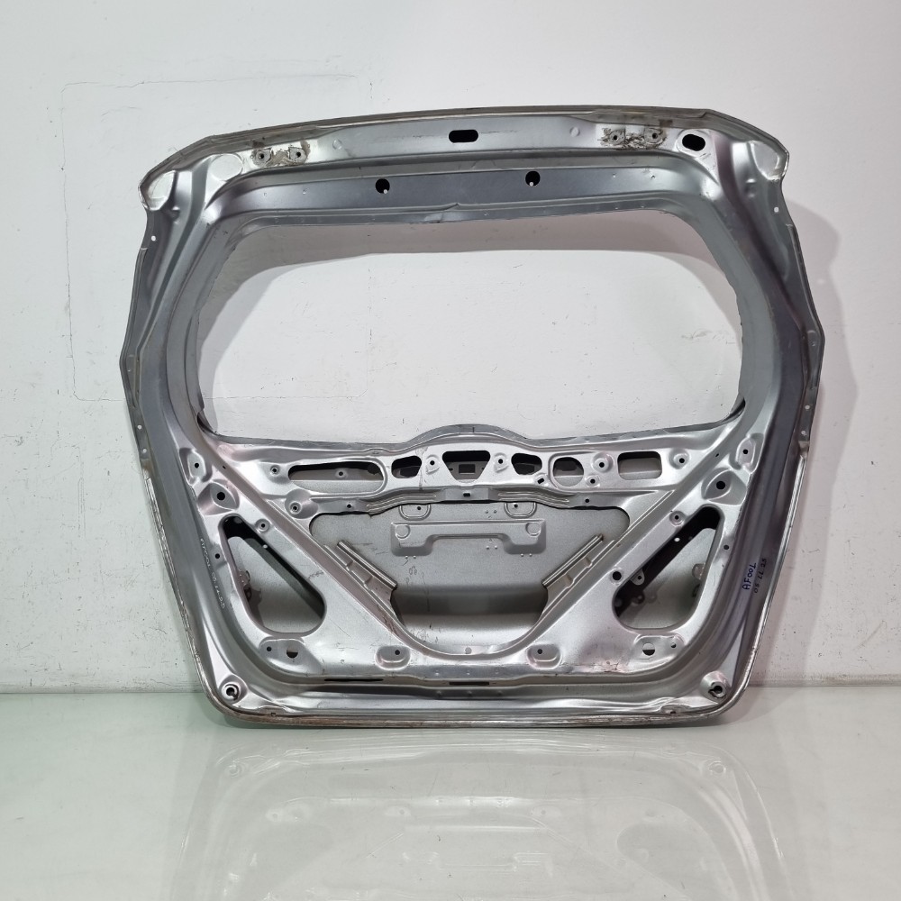 Tampa Traseira Honda Fit Modelos 2015/2016/2017/2018/2019 Prata 8