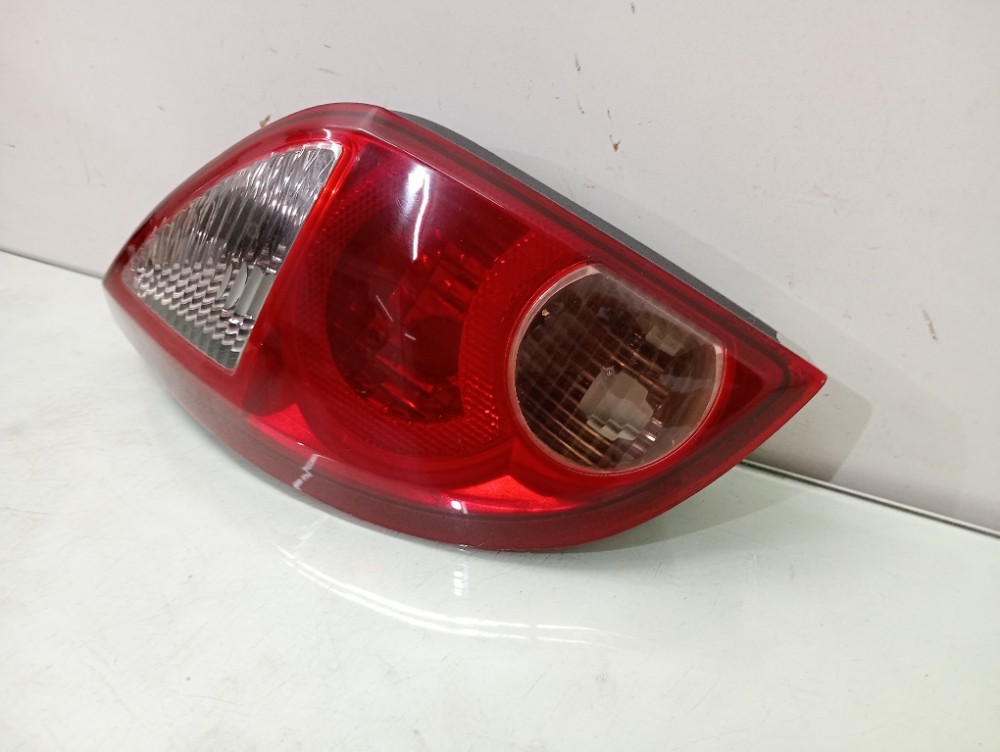 Lanterna Traseira Lado Esquerdo Chevrolet Celta 2006/2012 Esquerdo/motorista Vermelho 3