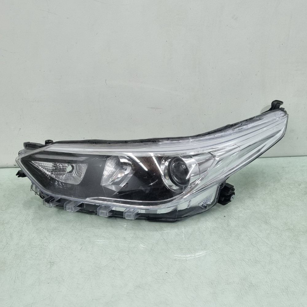 Farol Lado Esquerdo M.negra Do Toyota Yaris 2022/2024 Usado. Esquerdo/motorista 1