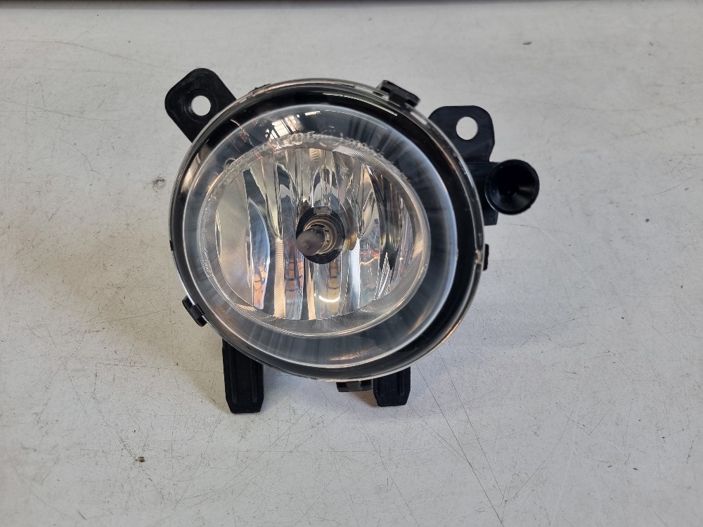 Farol De Milha Direito Bmw 320i 2013/ 2018 Novo Original.