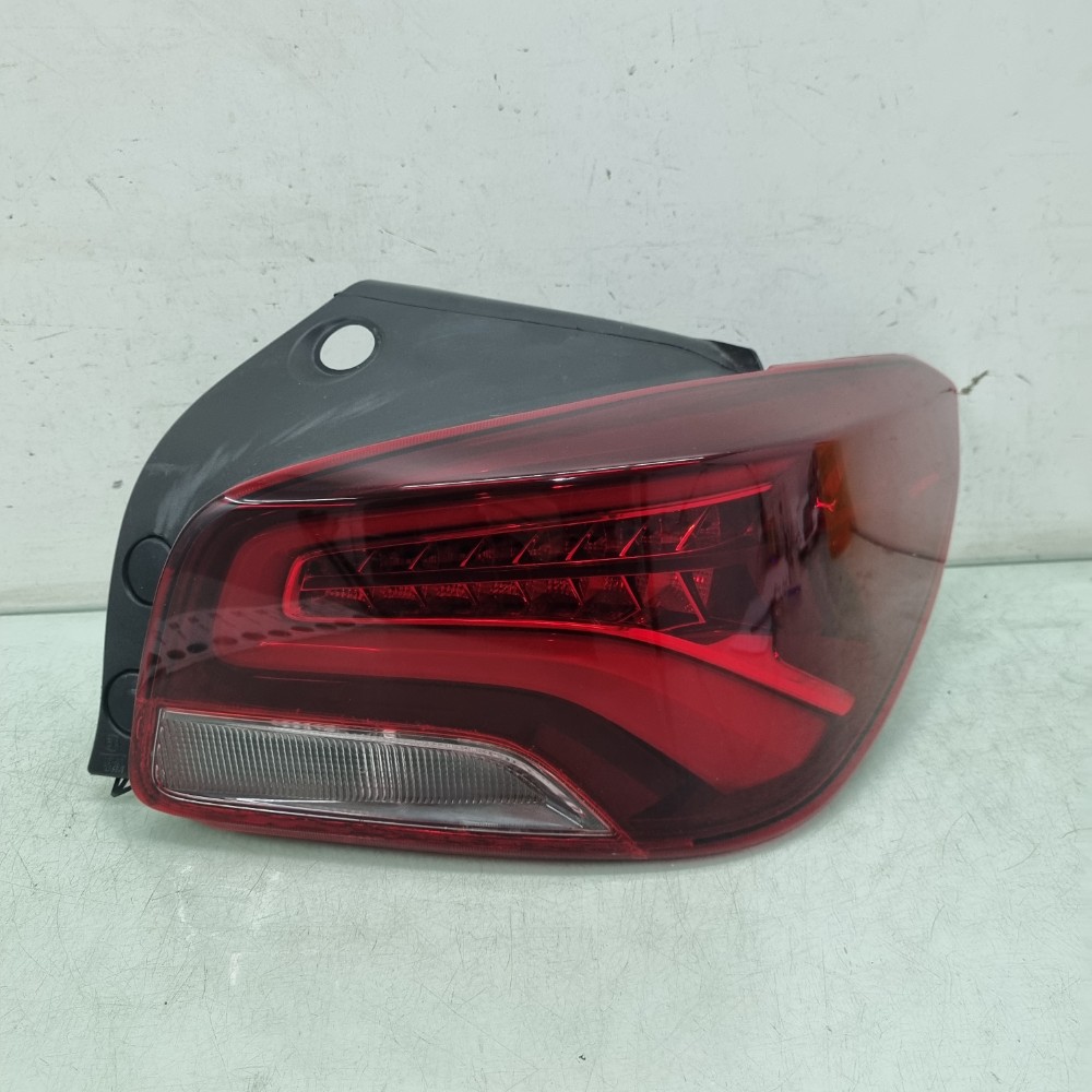 Lanterna Direita Com Led Chevrolet Onix Modelos 2020/2025 Direito/passageiro 1