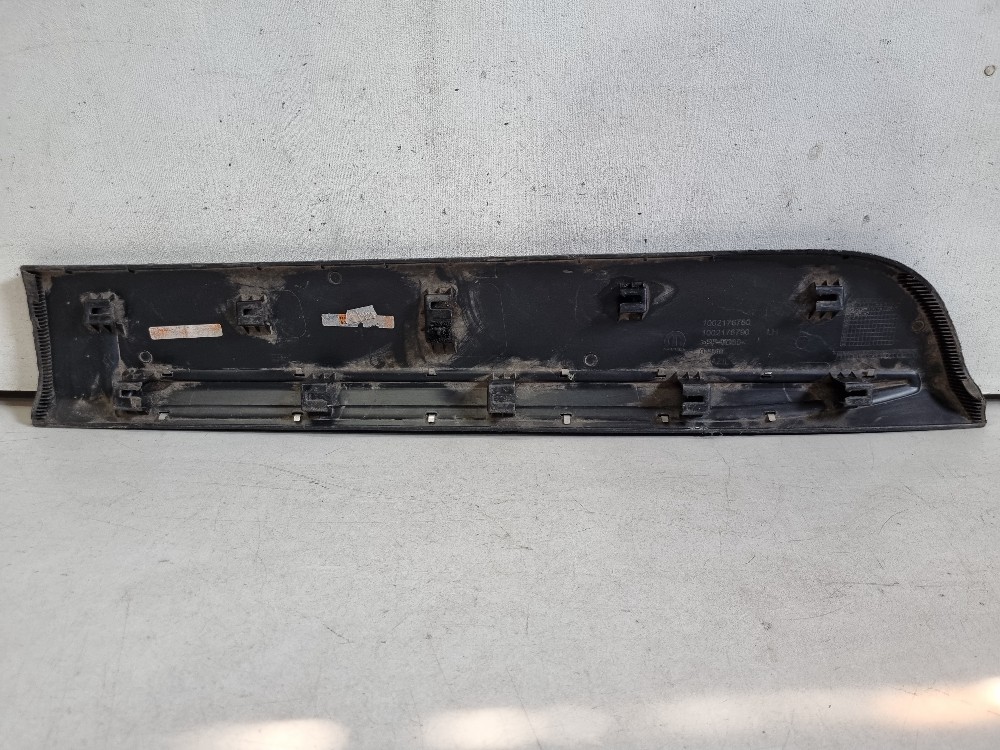 Friso Da Porta Traseira Esquerda Fiat Toro 2017/2022 2