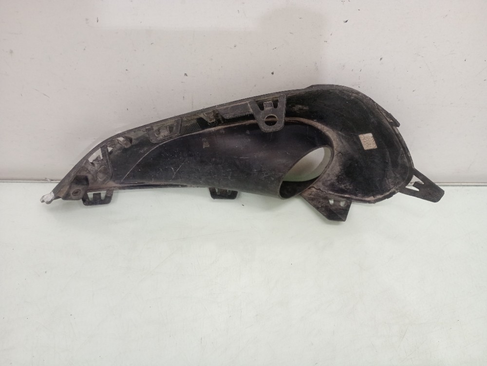 Moldura Direita Do Farol De Milha Peugeot 208 2016/2019 Direito 4