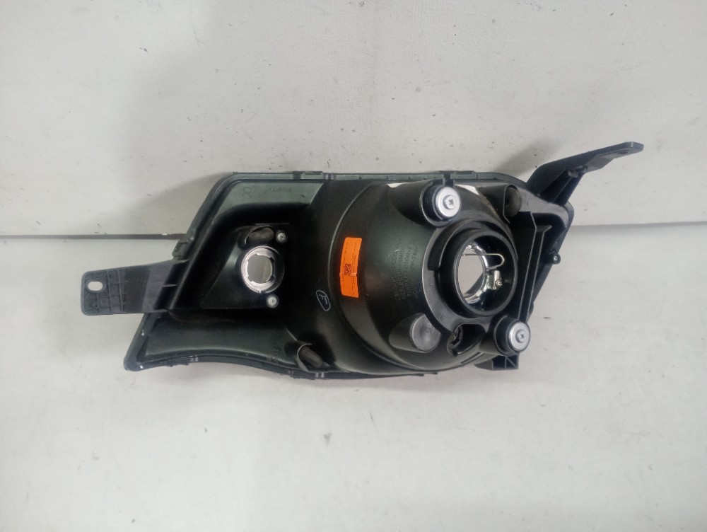 Farol Esquerdo Toyota Yaris Mnegra 2022/2024 . Esquerdo/motorista 7