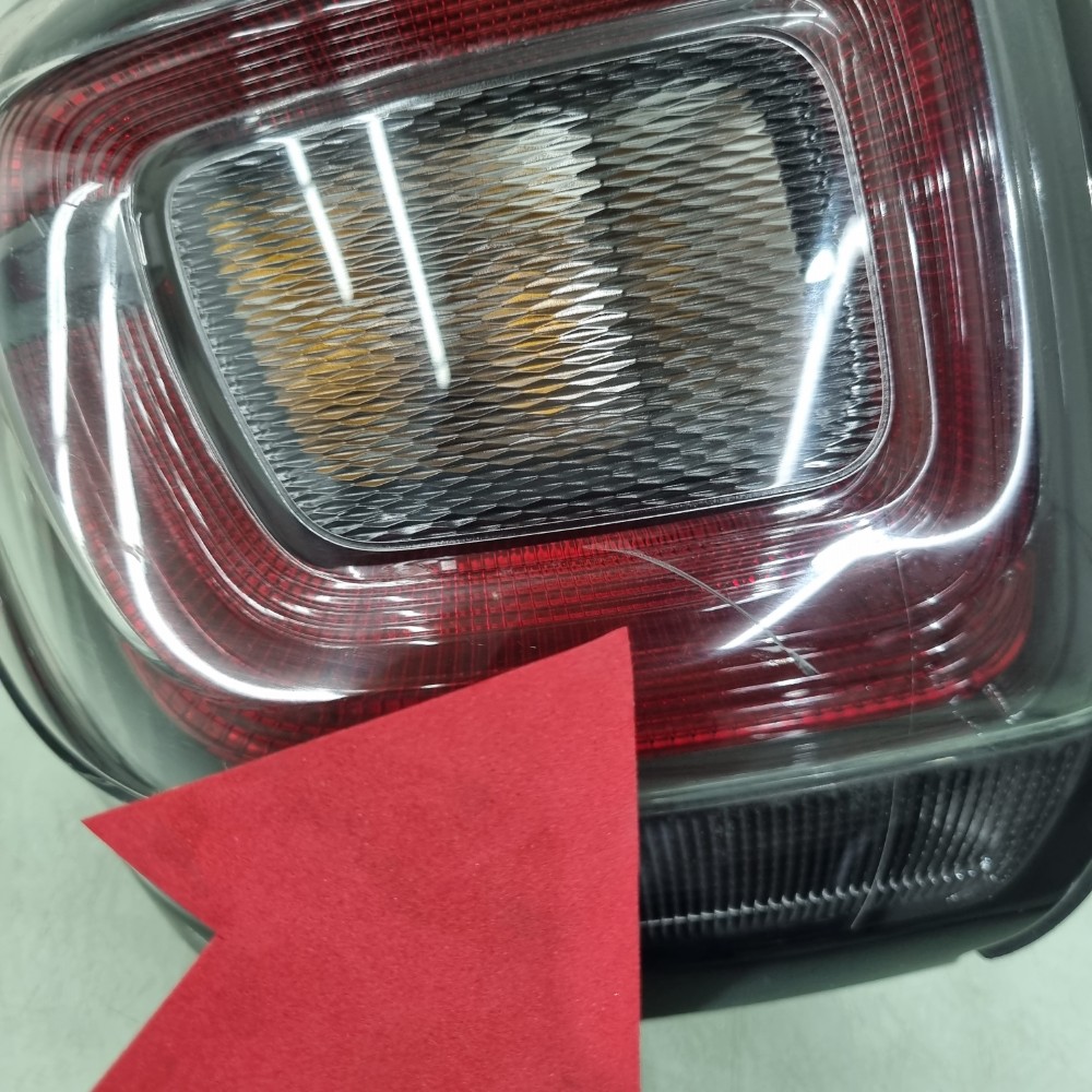 Lanterna Esquerda Fiat Strada 2020/2025 Recuperada 4