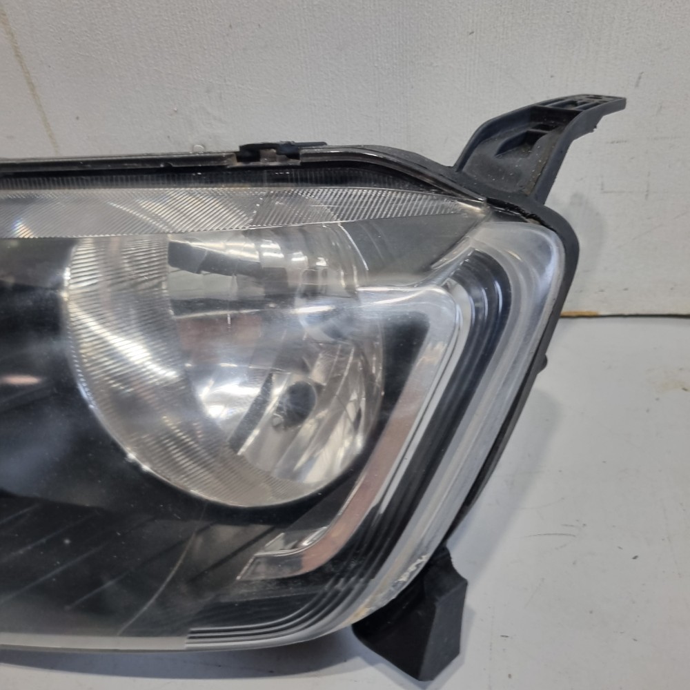 Farol Do Lado Esquerdo Renault Kwid Modelos 2017/2021 Esquerdo/motorista 6