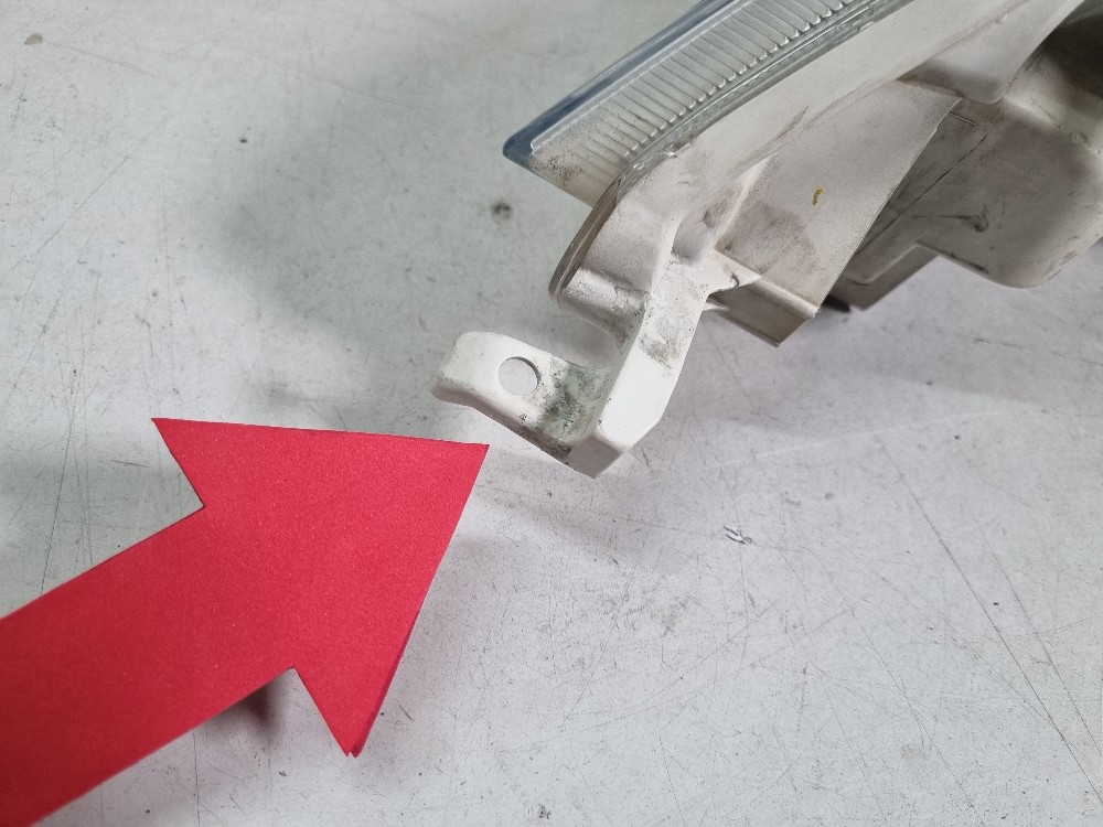 Farol Direito Toyota Etios 2013 / 2015 Recuperado Semi-novo. 13