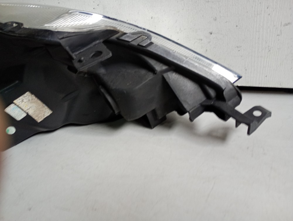 Farol Esquerdo Toyota Etios Cross Recuperado 2016/2019 4