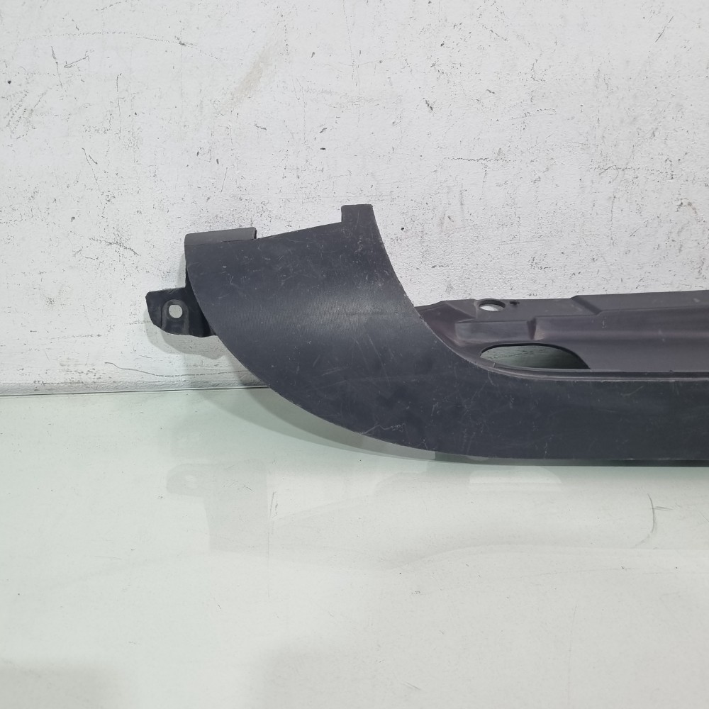 Moldura Lanterna Esquerda Fiat Fiorino Modelos 2014/2023 Cinza 3