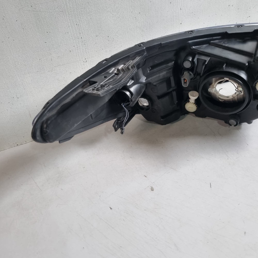 Farol Do Lado Com Led Esquerdo Chevrolet Onix 2019/2020 Esquerdo/motorista 2