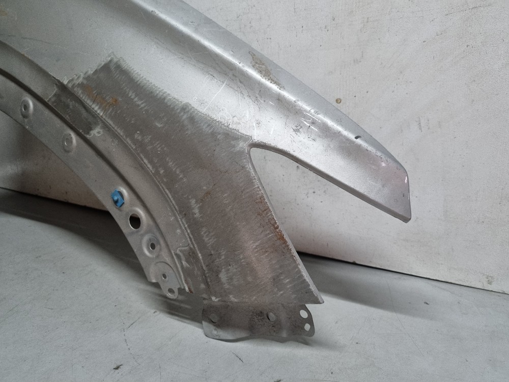 Paralama Direito Chevrolet Tracker 2020/2024 Recuperado 2