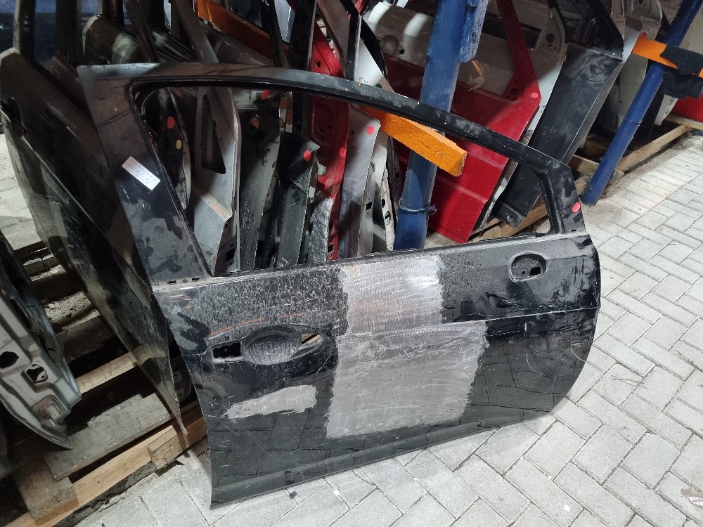 Nissan Versa Porta Dianteira Direita 2020/2025 Recuperado 3