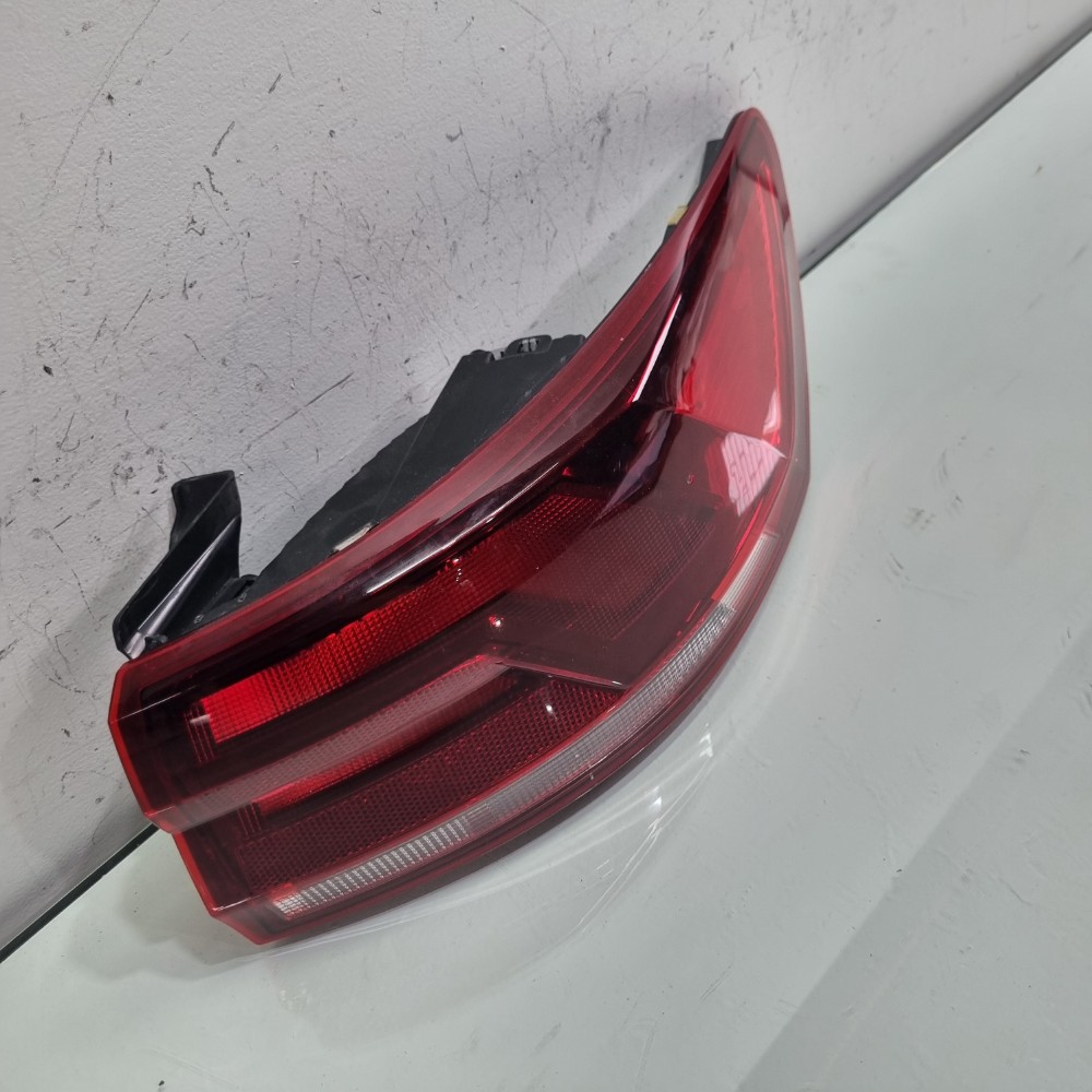 Lanterna Do Lado Direito Volkswagen Virtus Modelos 2017/2022 Direito/passageiro 4