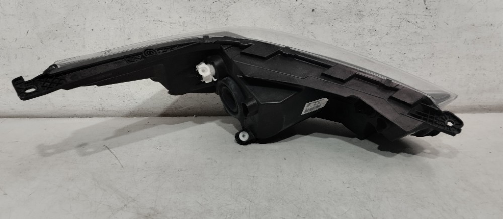 Farol De Direito Fiat Strada 2020/2024 4