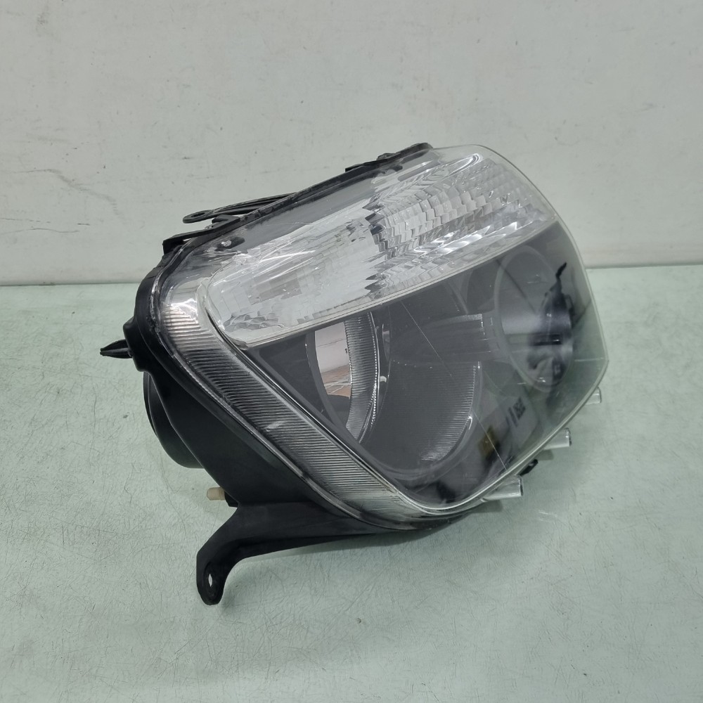 Farol Lado Direito M.negra Renault Duster 2012/15 Recuperado 2