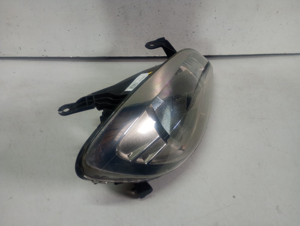 Farol Direito Fumê Chevrolet Celta 2010/2013 Usado Original. Direito/passageiro 3